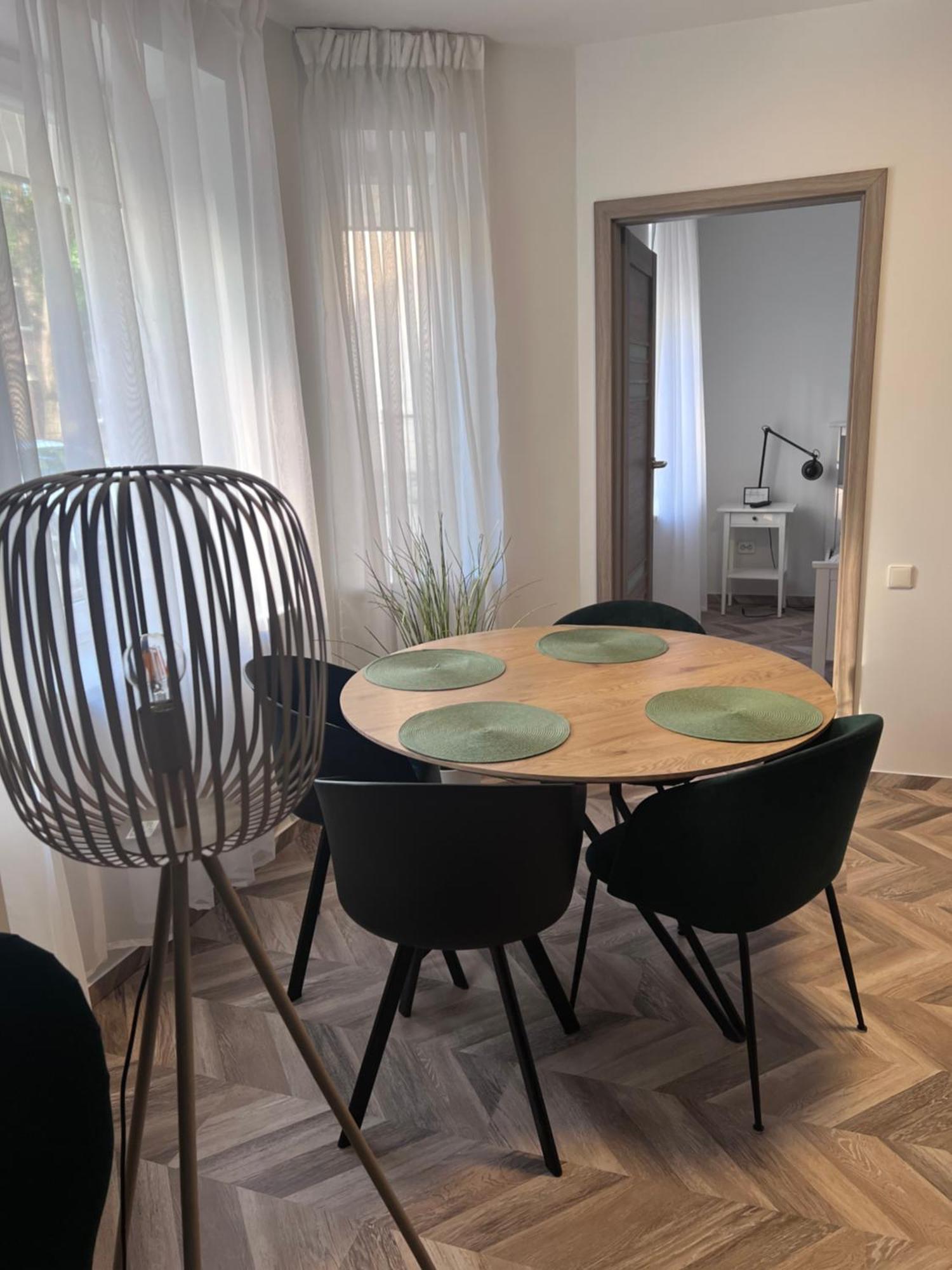 Apartamentai Turistams Klaipėda Esterno foto
